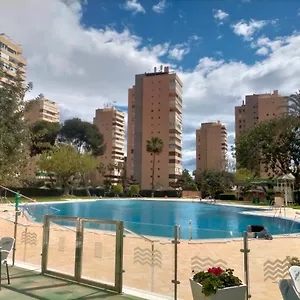 https://apartamento-torremolinos-benyamina.1costadelsol.com